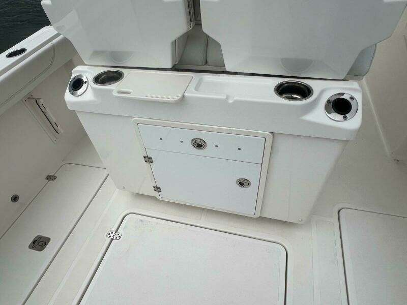 26ft Pursuit Yacht For Sale
