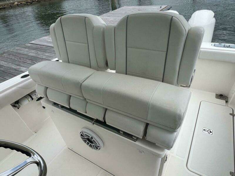 26ft Pursuit Yacht For Sale