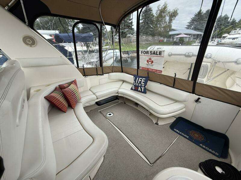 31ft Sea Ray Yacht For Sale