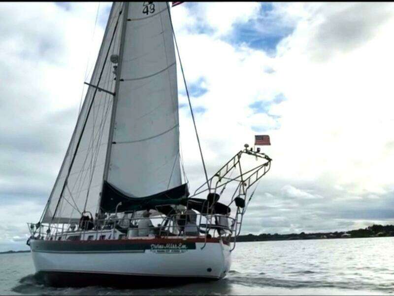 Divine Miss Em 43ft Slocum Yacht For Sale