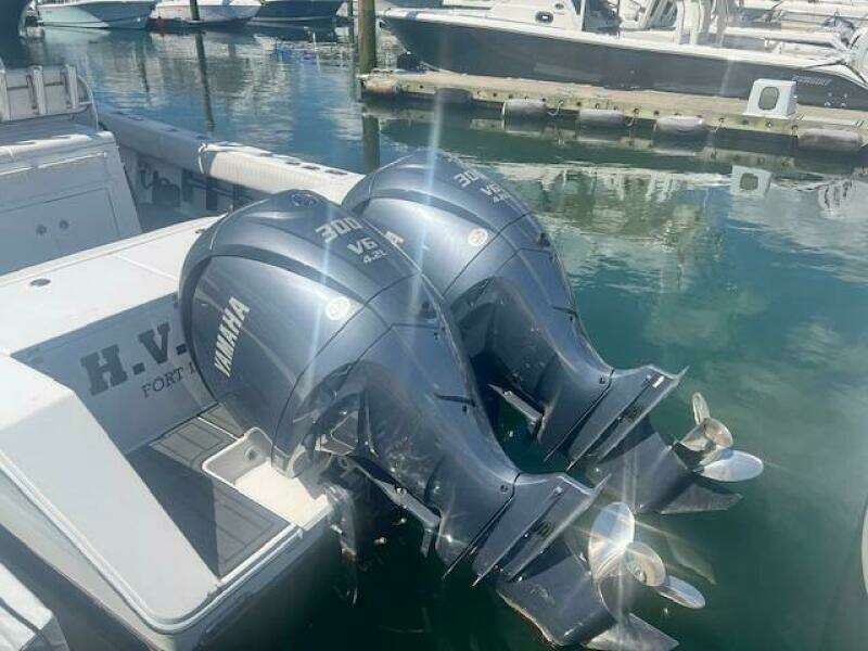 32ft Regulator Yacht For Sale