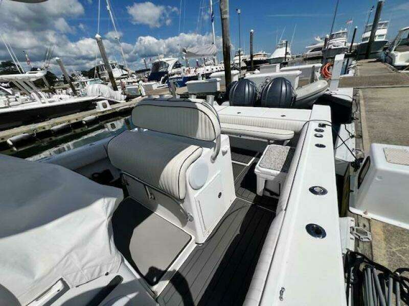 32ft Regulator Yacht For Sale