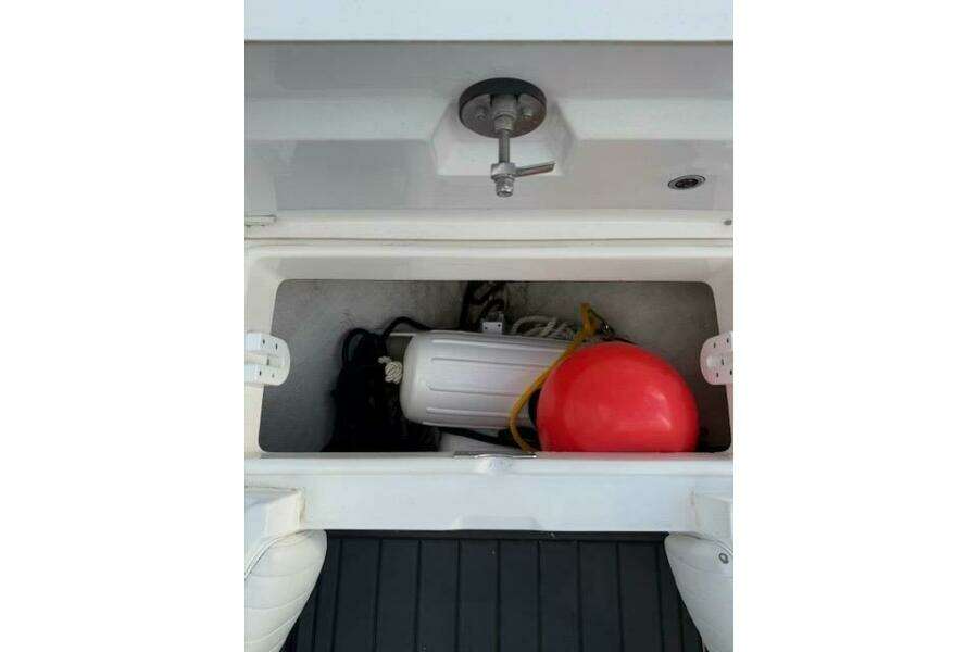 32ft Regulator Yacht For Sale