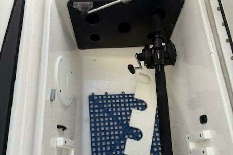 32ft Regulator Yacht For Sale