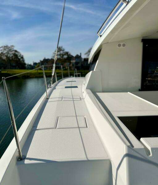 Bright Side 46ft Fountaine Pajot Yacht For Sale