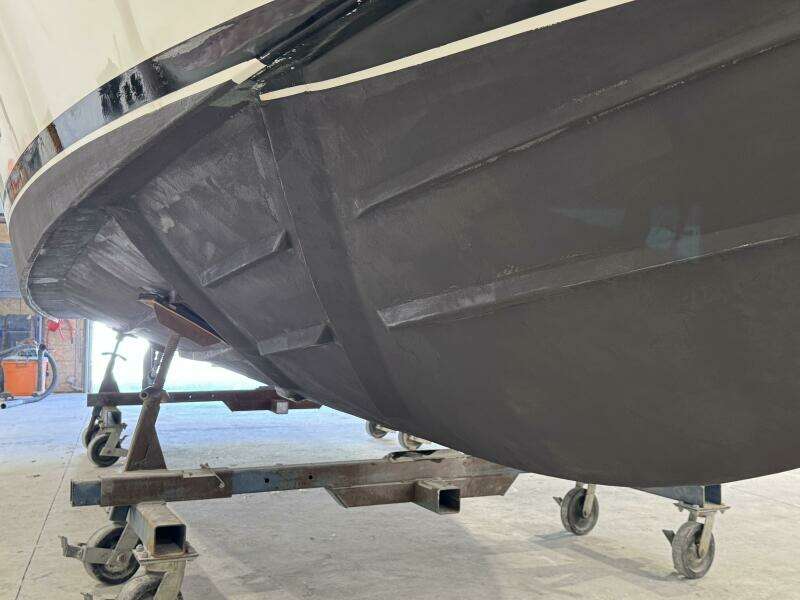 30ft Luhrs Yacht For Sale