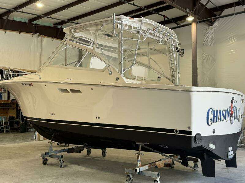 30ft Luhrs Yacht For Sale