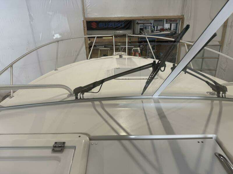 30ft Luhrs Yacht For Sale