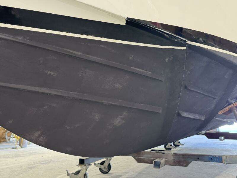 30ft Luhrs Yacht For Sale