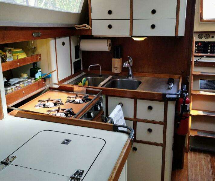 Clime 5 Ocean 35ft C amp C Yacht For Sale
