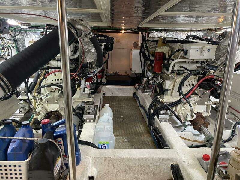 Moore Fun 48ft Ocean Alexander Yacht For Sale