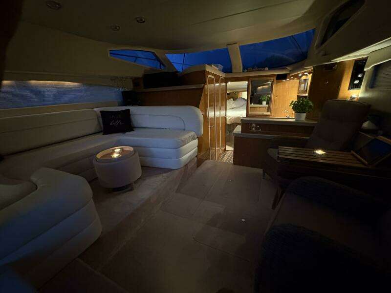 39ft Regal Yacht For Sale