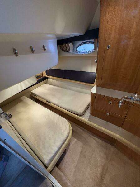 39ft Regal Yacht For Sale