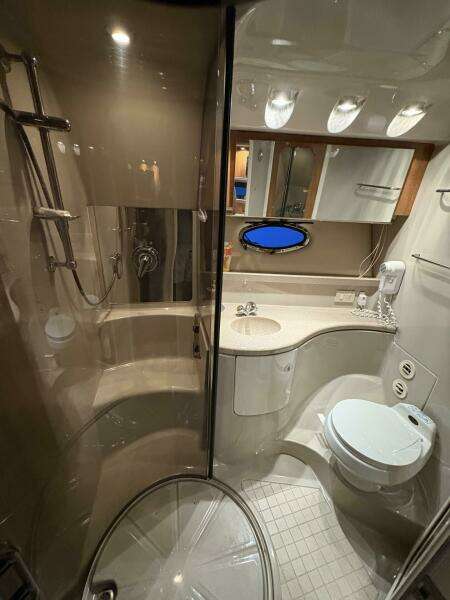 39ft Regal Yacht For Sale