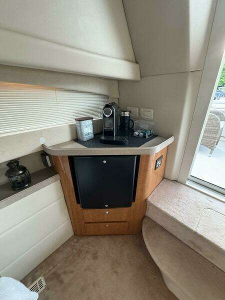 39ft Regal Yacht For Sale