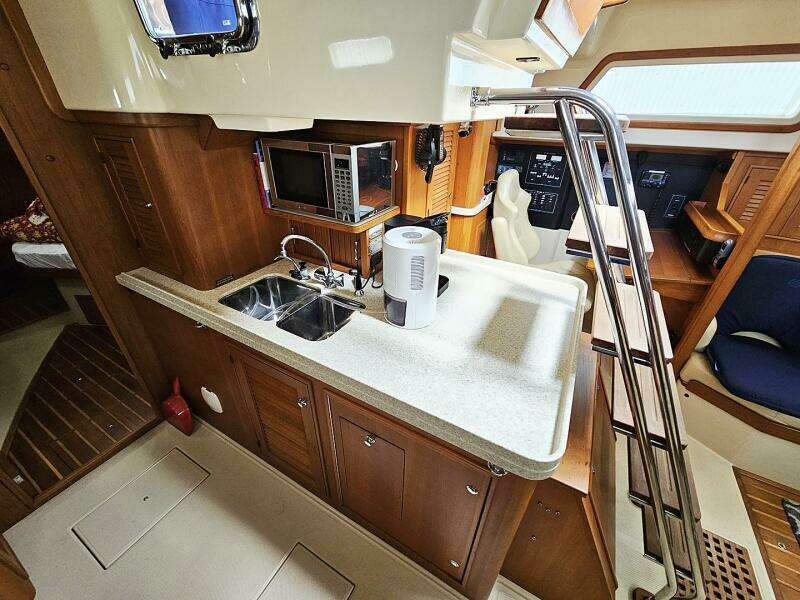 45ft Island Packet Yacht For Sale