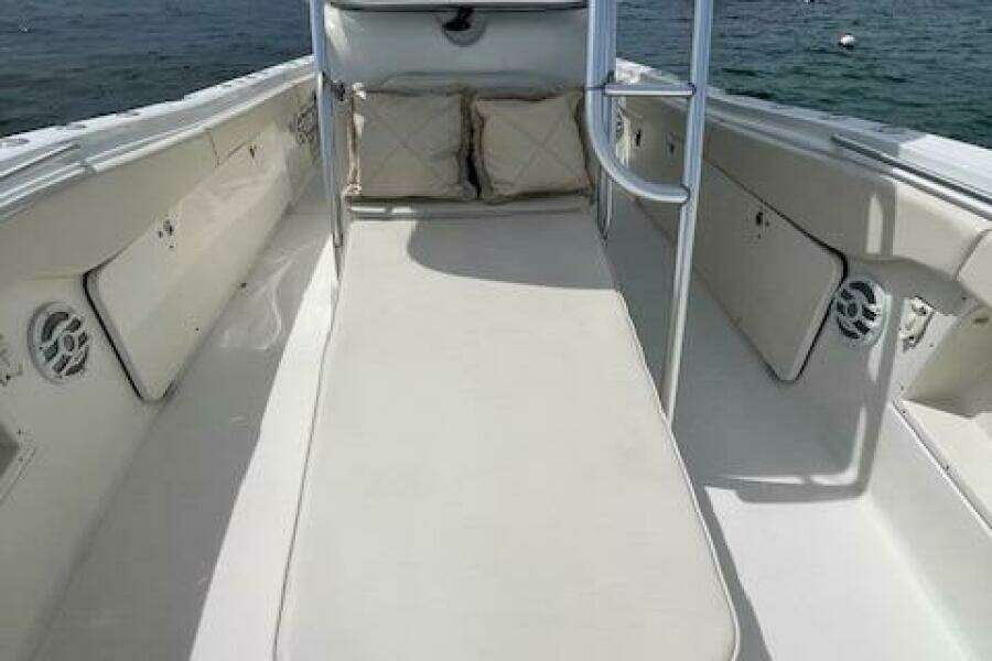 33ft Hydra Sports Yacht For Sale