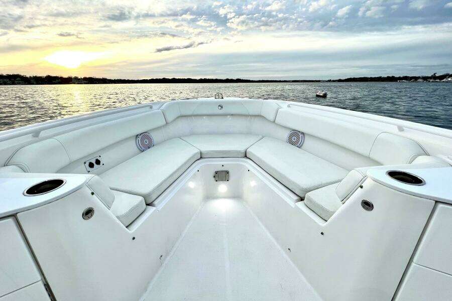 26ft Edgewater Yacht For Sale