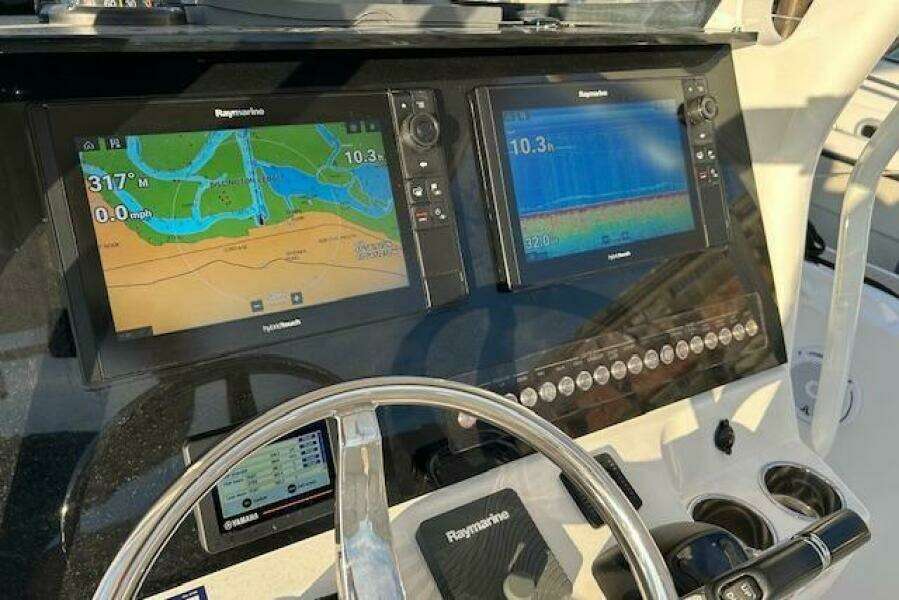 26ft Edgewater Yacht For Sale
