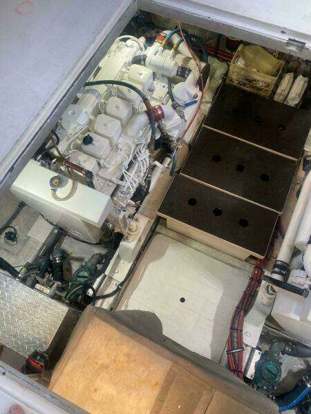 42ft Jefferson Yacht For Sale