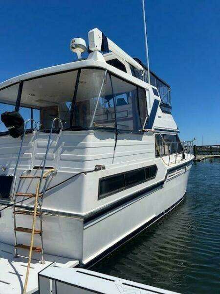 42ft Jefferson Yacht For Sale