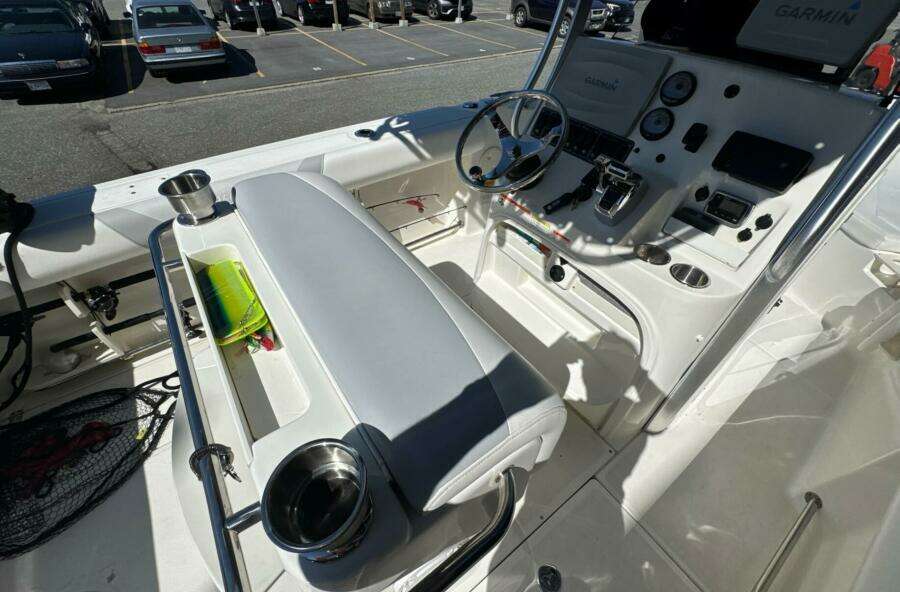 Luna Maris 16ft Boston Whaler Yacht For Sale