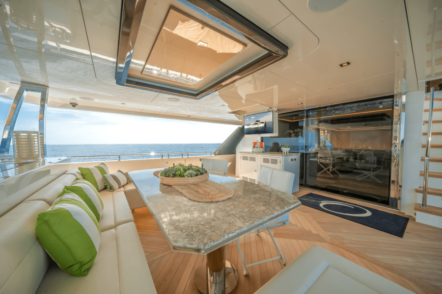 98ft Ocean Alexander Yacht For Sale