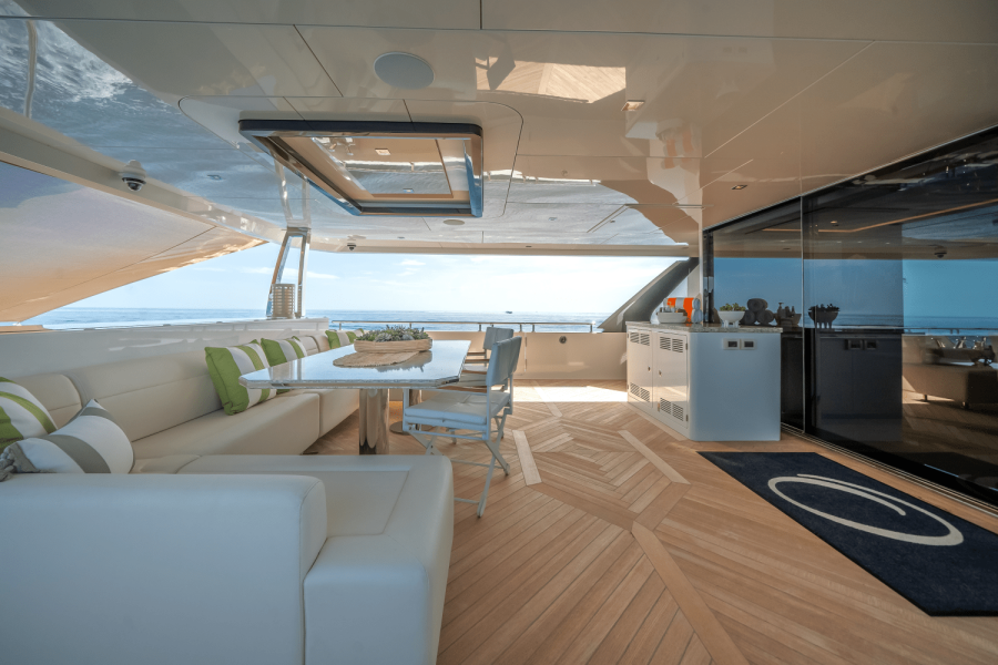 98ft Ocean Alexander Yacht For Sale