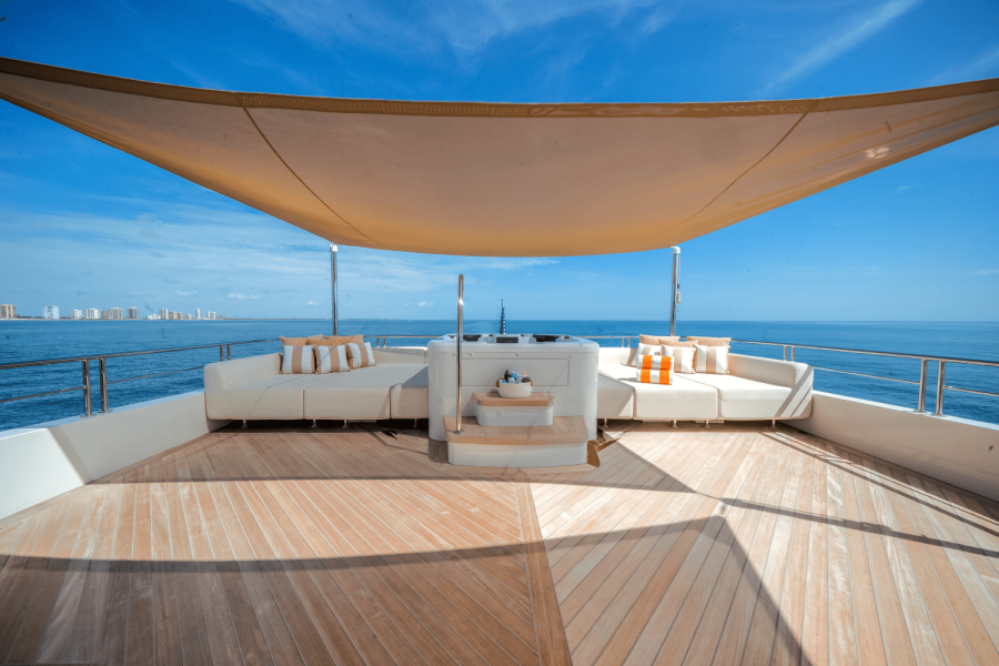 98ft Ocean Alexander Yacht For Sale