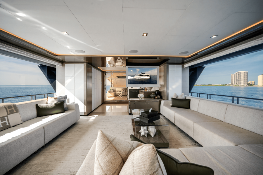98ft Ocean Alexander Yacht For Sale