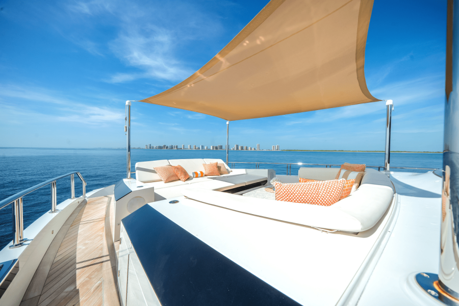 98ft Ocean Alexander Yacht For Sale