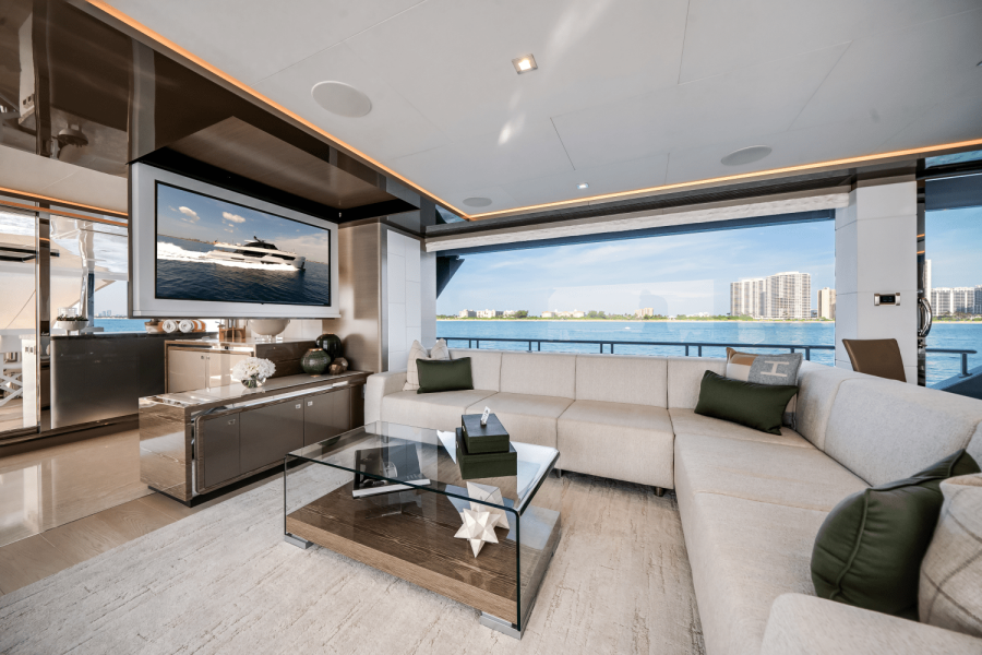 98ft Ocean Alexander Yacht For Sale