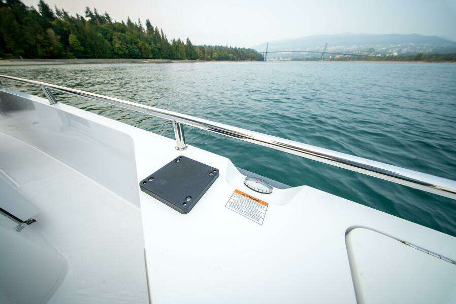 Marallo 28ft Axopar Yacht For Sale