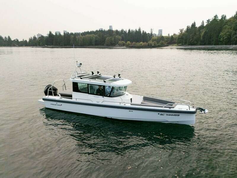 Marallo 28ft Axopar Yacht For Sale