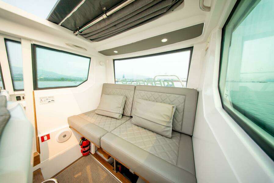 Marallo 28ft Axopar Yacht For Sale