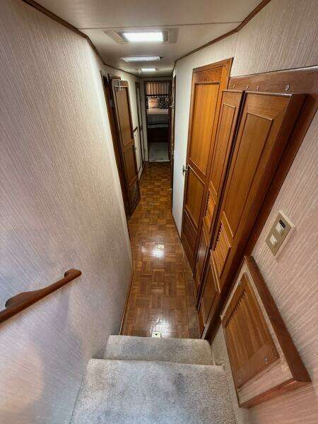 Sweet Caroline 52ft Jefferson Yacht For Sale