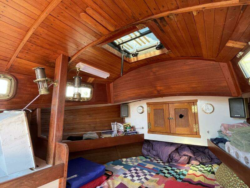 AHORITA 24ft Pacific Seacraft Yacht For Sale