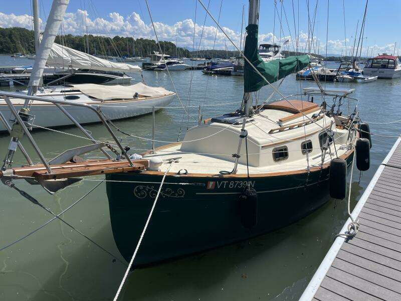 AHORITA 24ft Pacific Seacraft Yacht For Sale