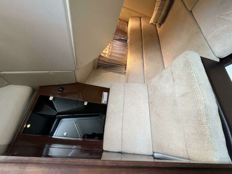 35ft Regal Yacht For Sale