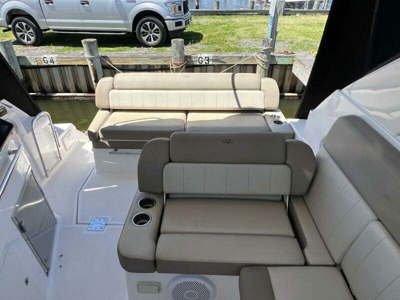 35ft Regal Yacht For Sale