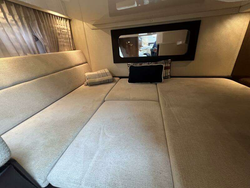 35ft Regal Yacht For Sale