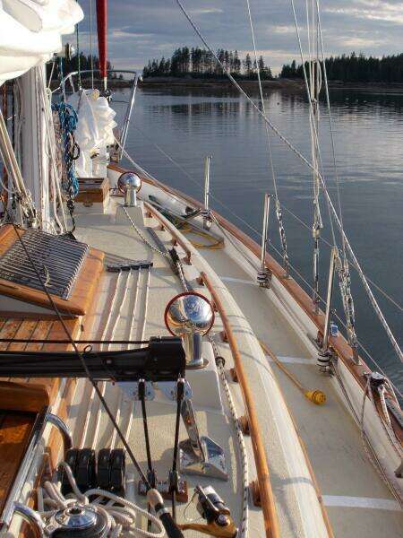 Moonshine 36ft Union Yacht For Sale