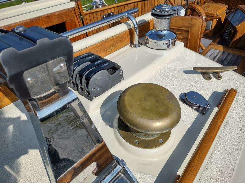 Moonshine 36ft Union Yacht For Sale