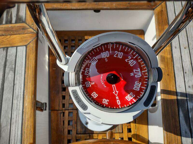 Moonshine 36ft Union Yacht For Sale