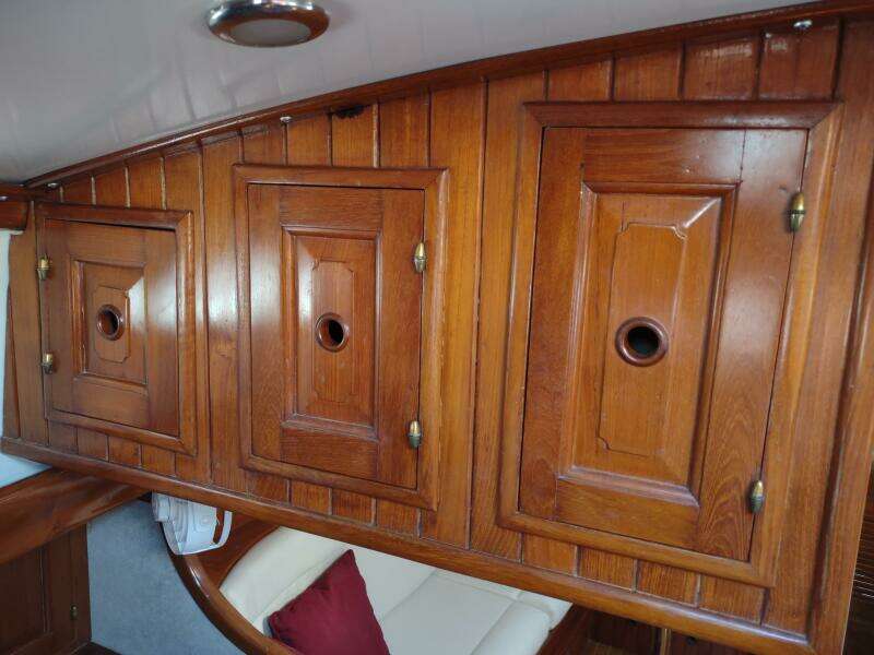 Moonshine 36ft Union Yacht For Sale