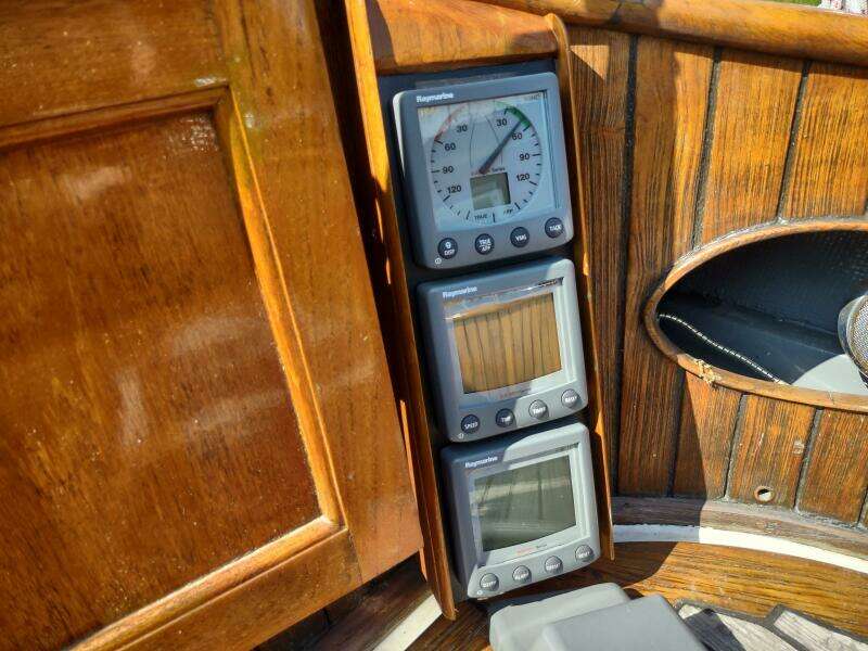 Moonshine 36ft Union Yacht For Sale