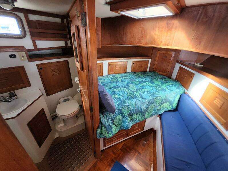 35ft Cheoy Lee Yacht For Sale