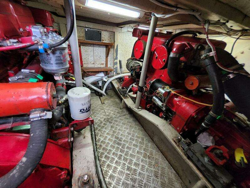 35ft Cheoy Lee Yacht For Sale