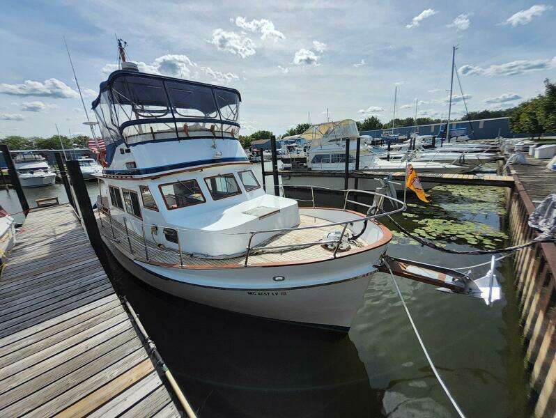 35ft Cheoy Lee Yacht For Sale