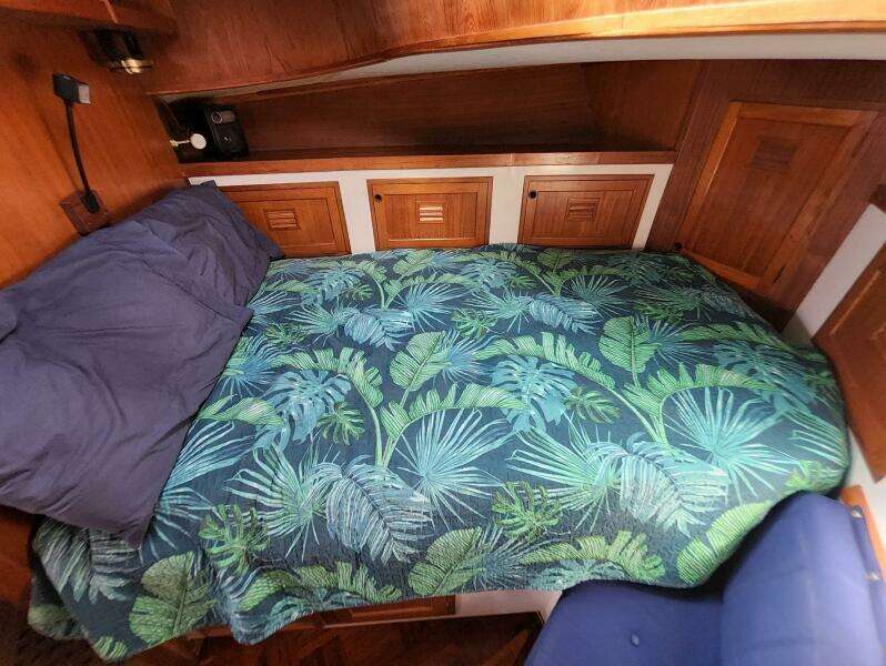 35ft Cheoy Lee Yacht For Sale